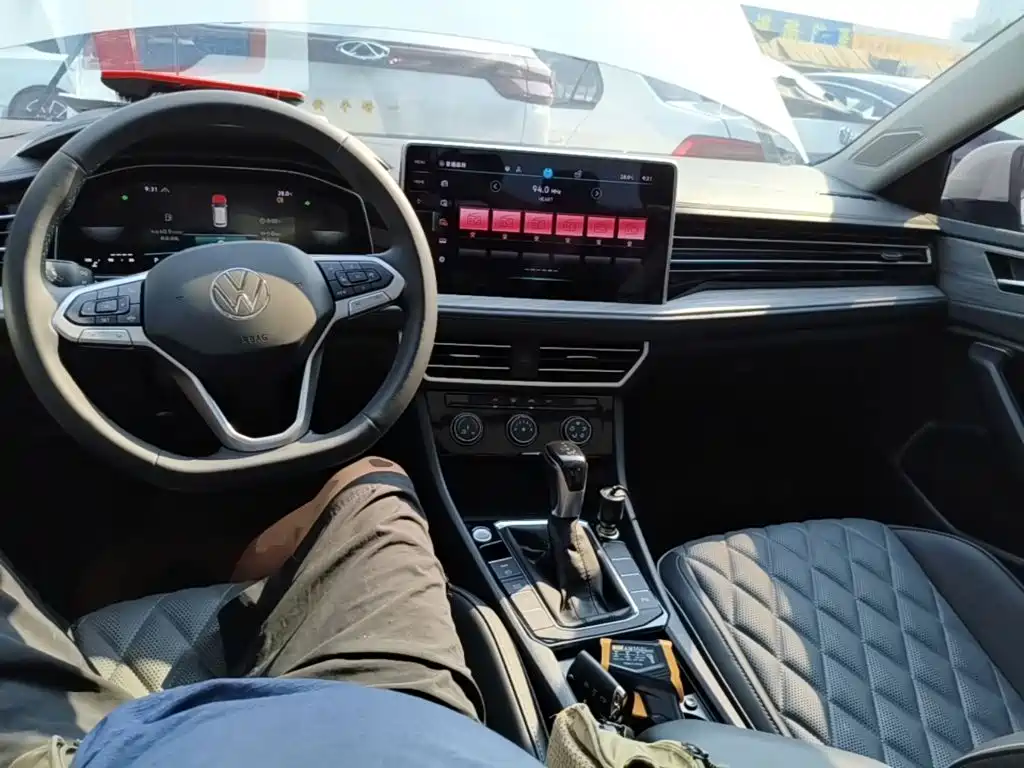 Volkswagen Sagitar — миниатюра 10