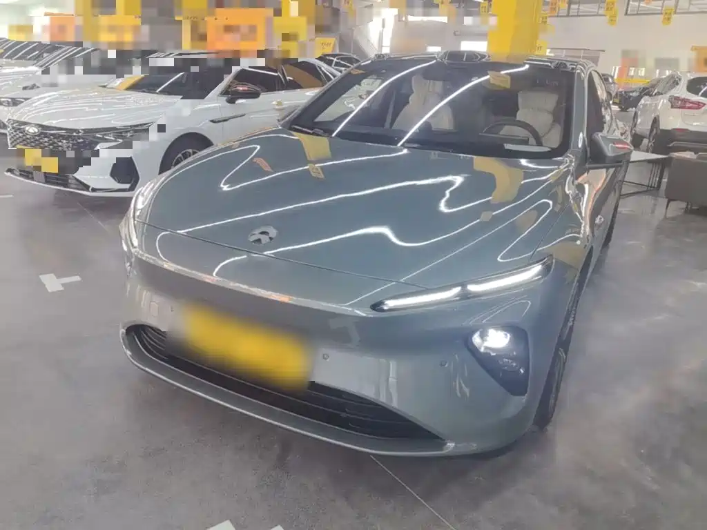 NIO ET7