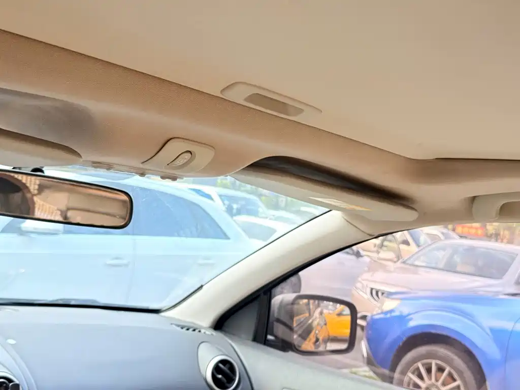 Nissan Qashqai — миниатюра 20