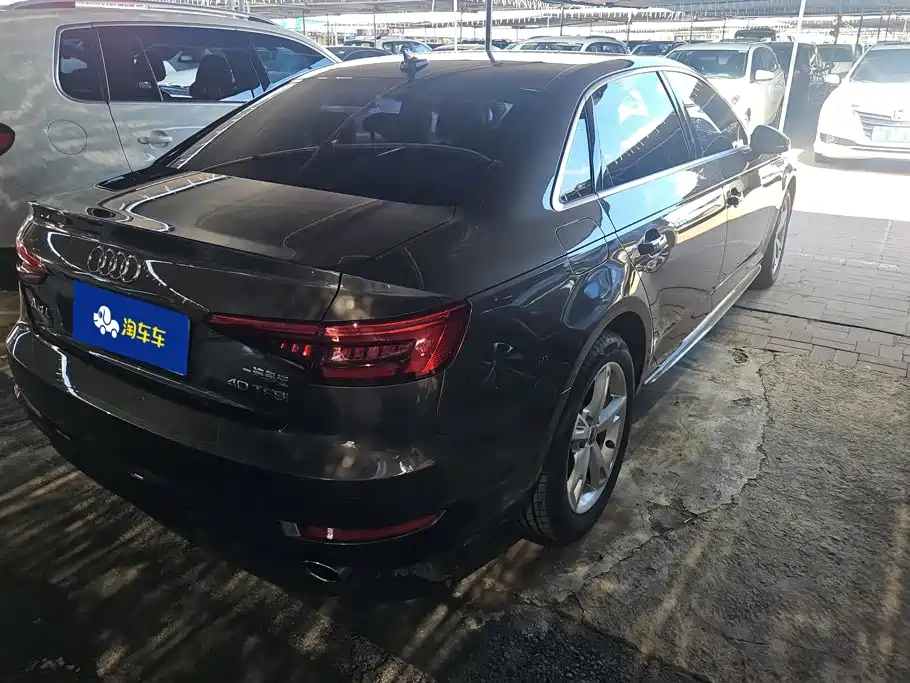 Audi A4L — миниатюра 3
