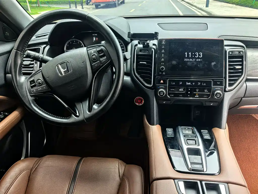 Honda UR-V 370TURBO 4WD Premium Edition, фото 7