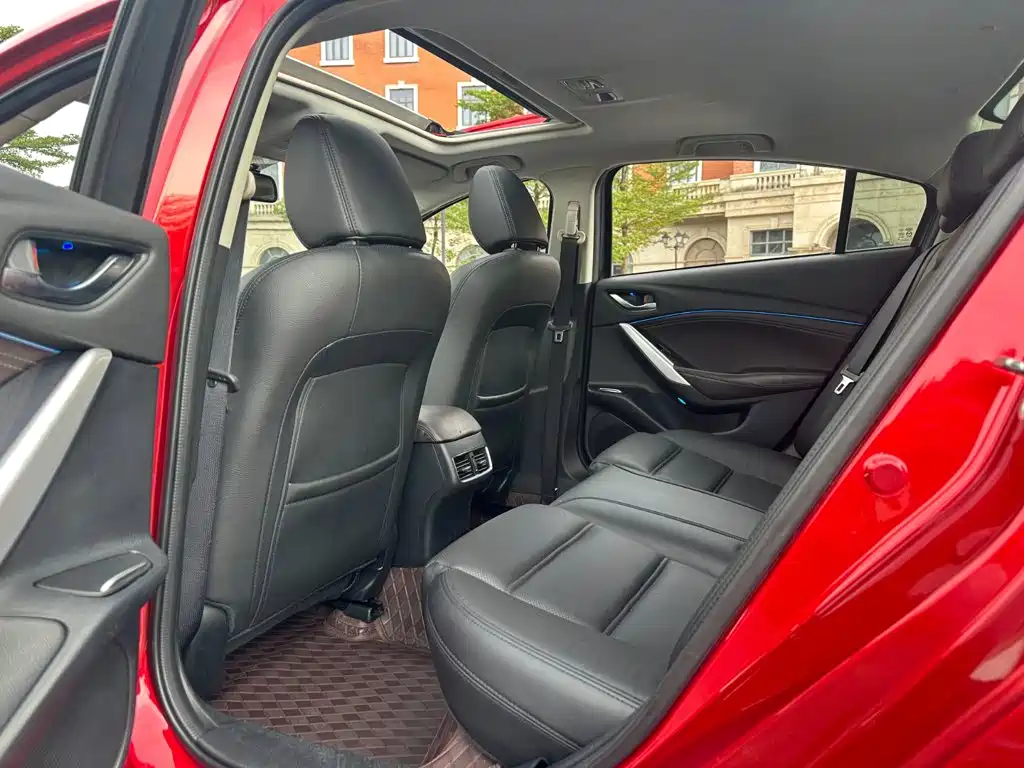 Mazda Atenza — миниатюра 9