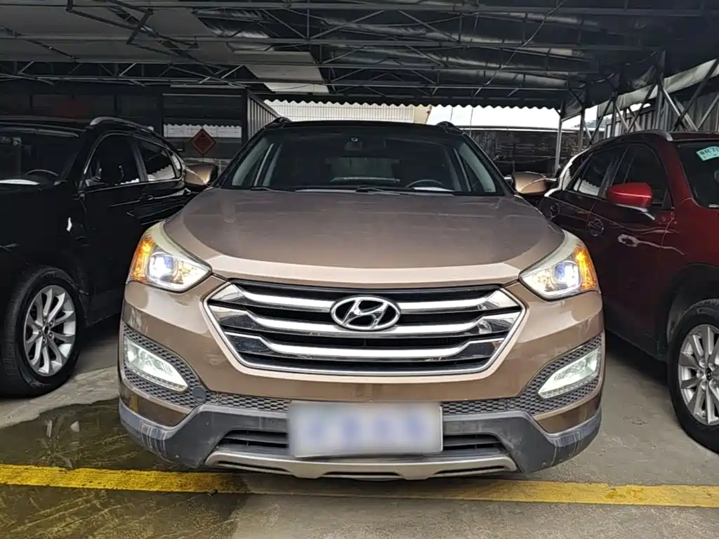 Hyundai Santa Fe — миниатюра 3