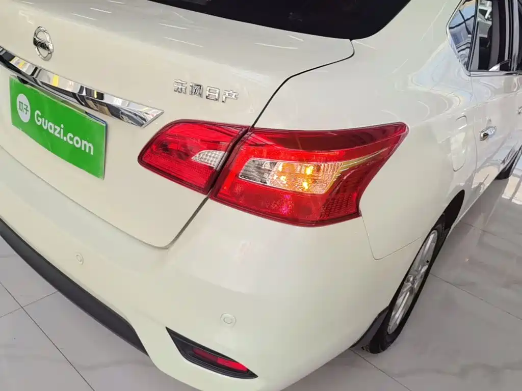 Nissan Sylphy — миниатюра 8