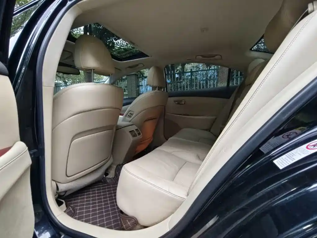 Lexus ES — миниатюра 7