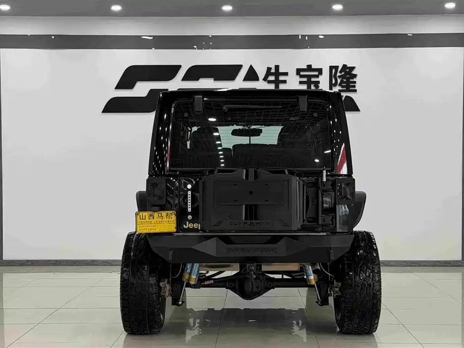 Jeep Wrangler — миниатюра 5