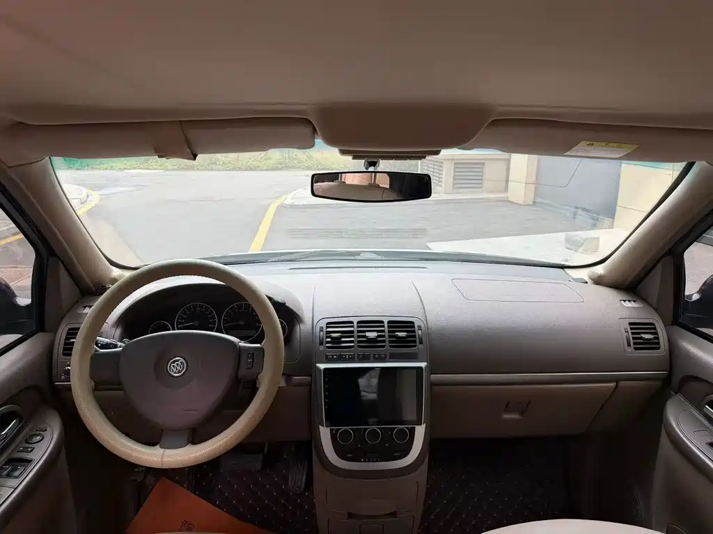 Buick GL8 — миниатюра 5