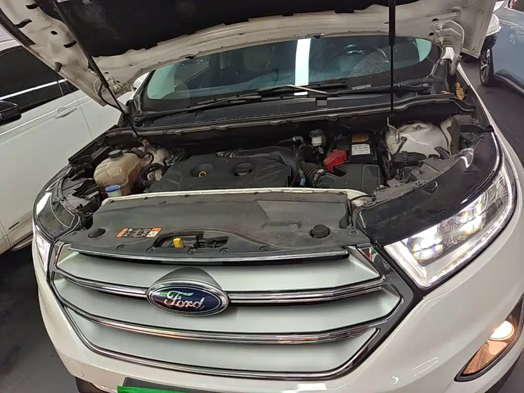 Ford Edge — миниатюра 20