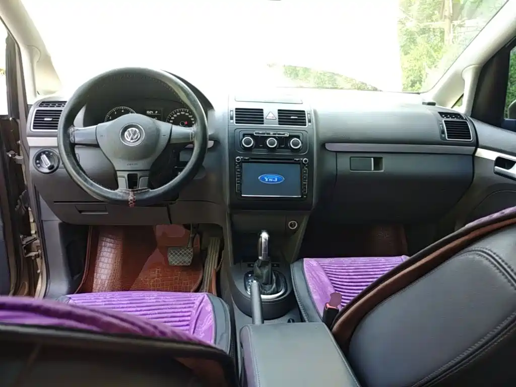 Volkswagen Touran — миниатюра 10