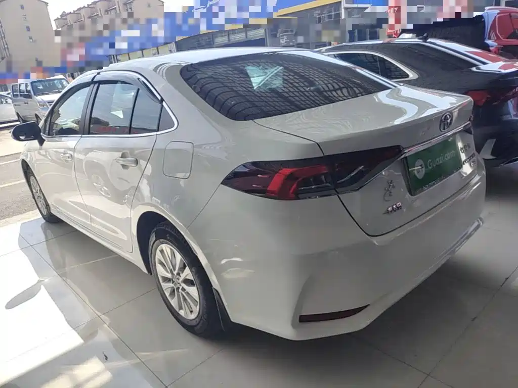 Toyota Corolla — миниатюра 5