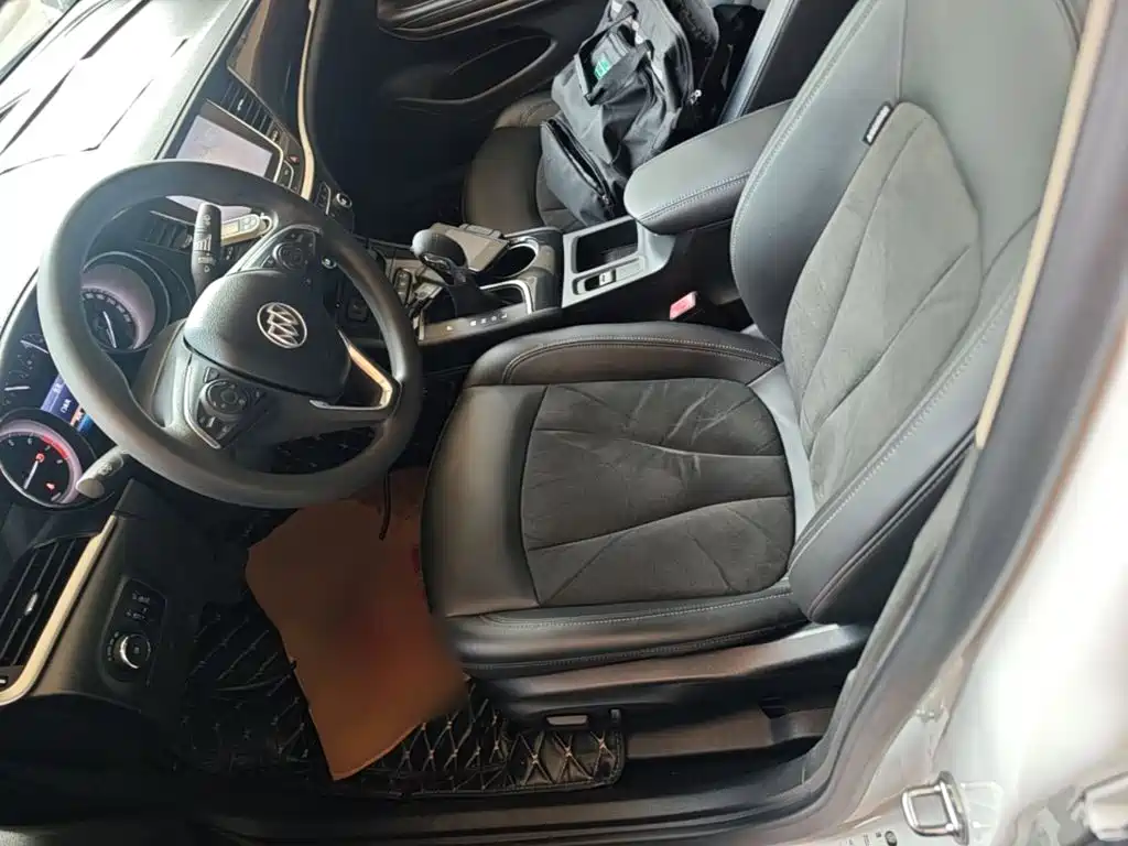 Buick Verano — миниатюра 15