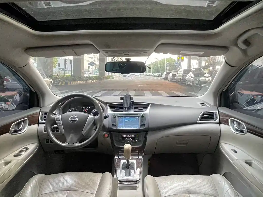 Nissan Sylphy — миниатюра 10