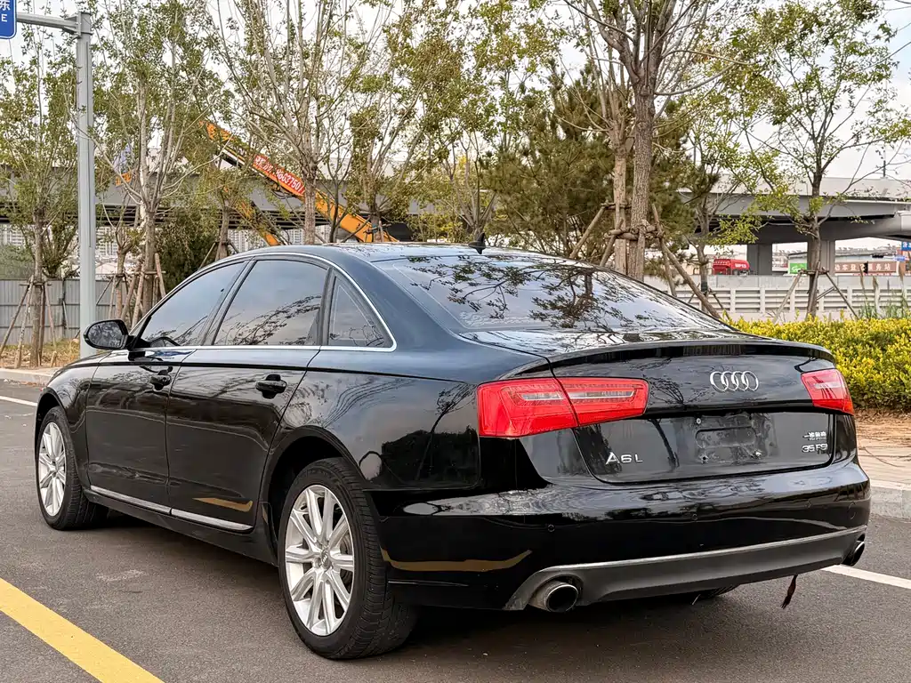 Audi A6L — миниатюра 4