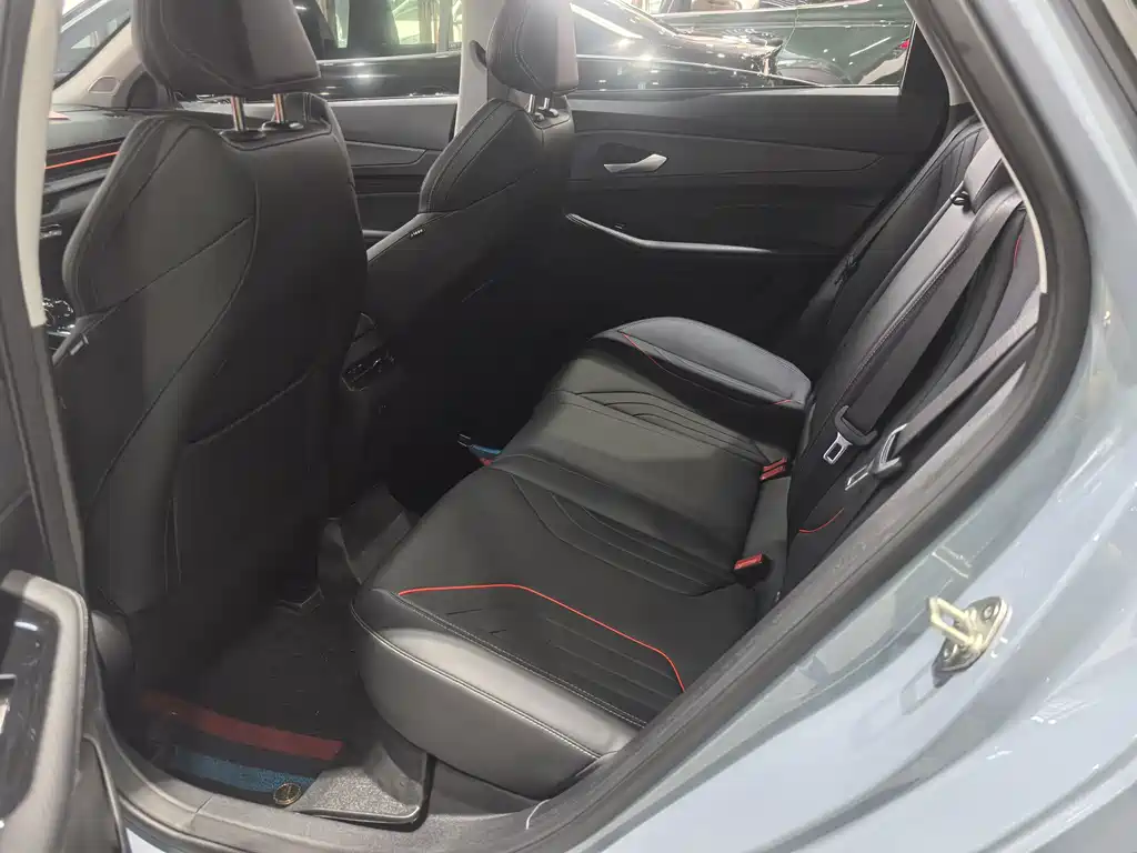Geely Binrui — миниатюра 5