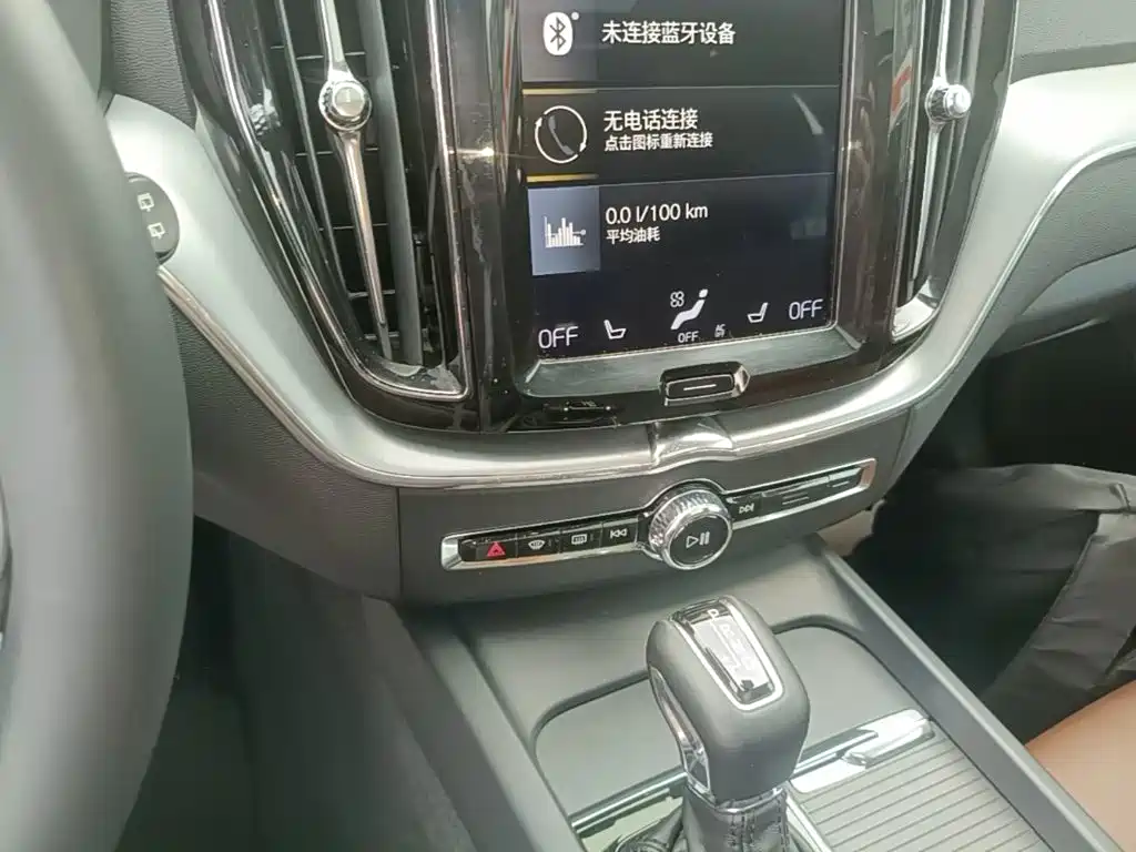 Volvo XC60 — миниатюра 14