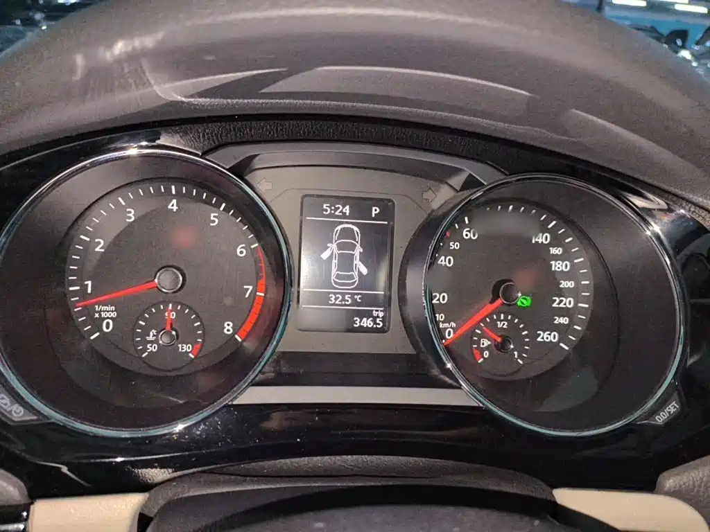 Volkswagen Sagitar — миниатюра 4