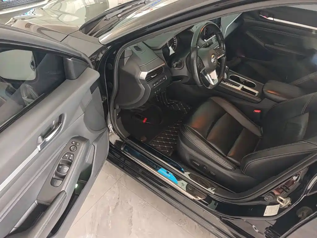 Nissan Teana — миниатюра 12
