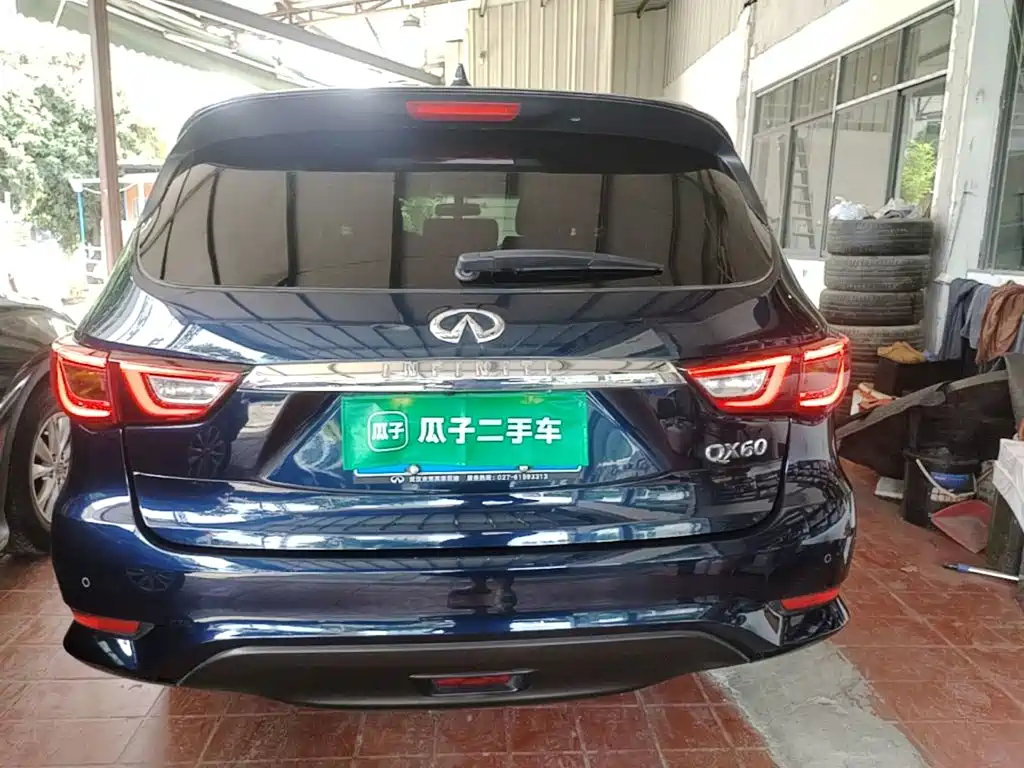 Infiniti QX60 (Import) — миниатюра 6