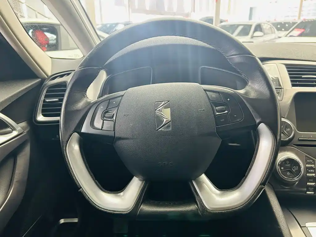 DS DS 5 — миниатюра 15