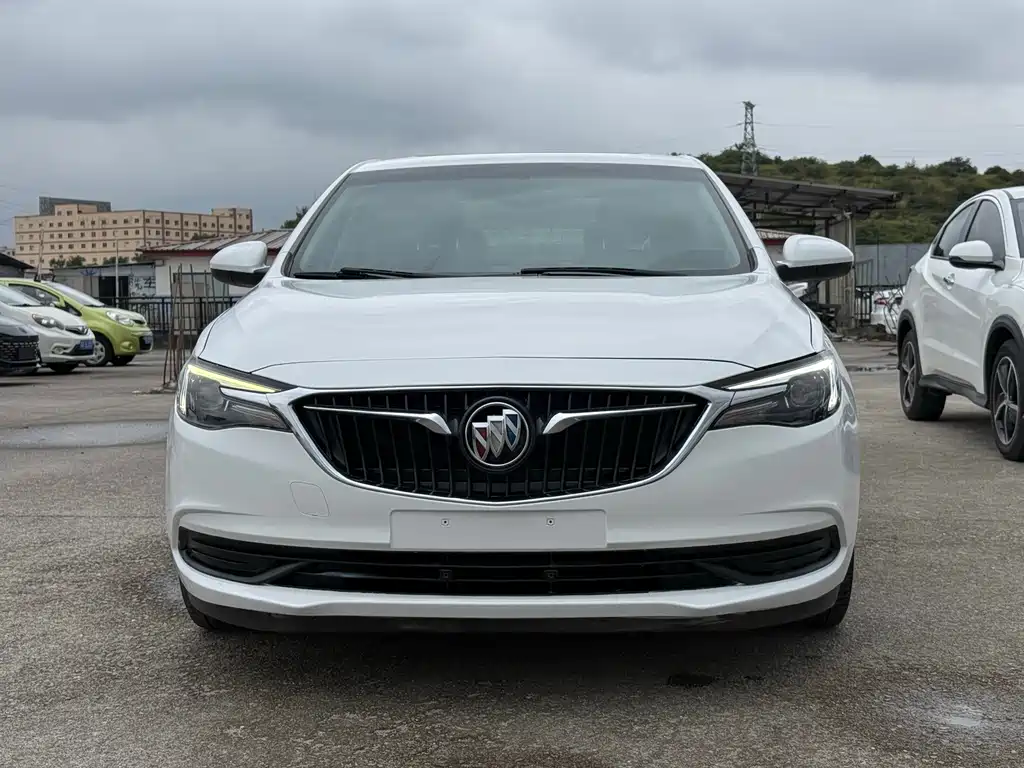 Buick Excelle — миниатюра 2