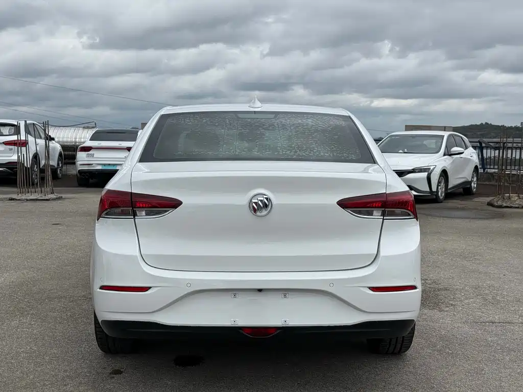 Buick Excelle — миниатюра 12