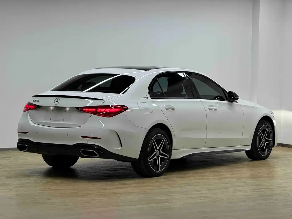 Mercedes-Benz C-Class — миниатюра 28
