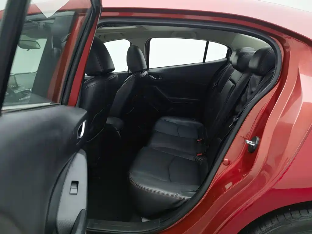 Mazda 3 Axela — миниатюра 15