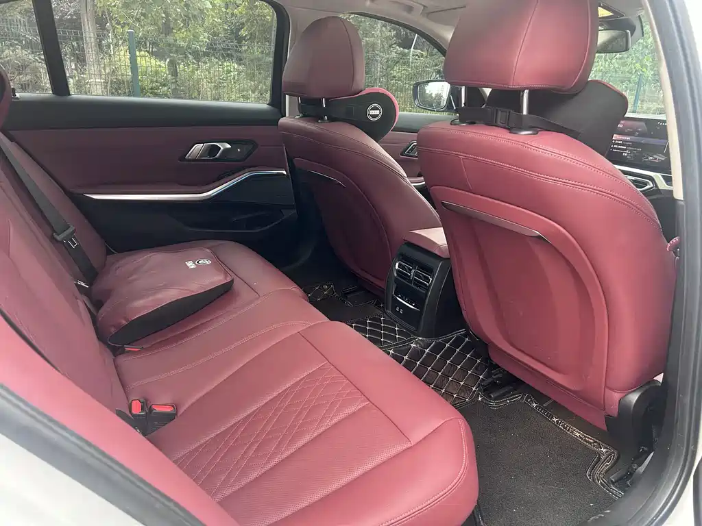 BMW 3 Series — миниатюра 9
