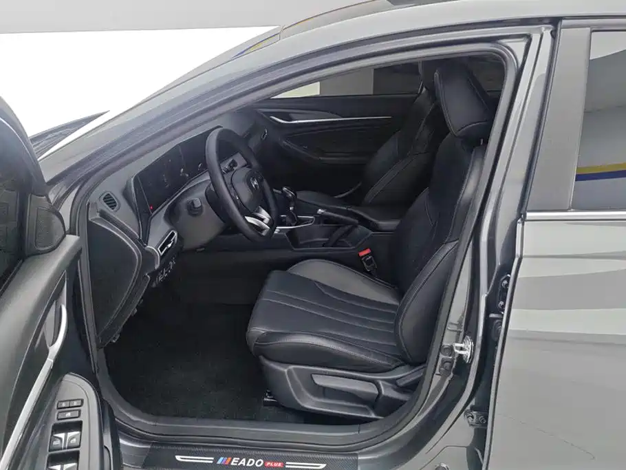 Changan Eado — миниатюра 9