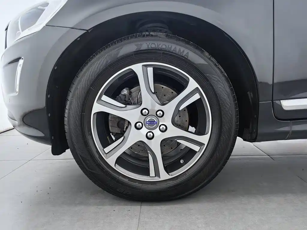 Volvo XC60 — миниатюра 17