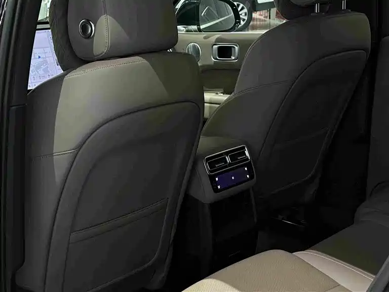 Li Auto Li L6 — миниатюра 13