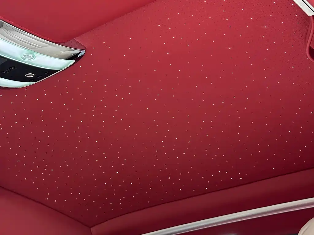 Rolls-Royce Phantom — миниатюра 33