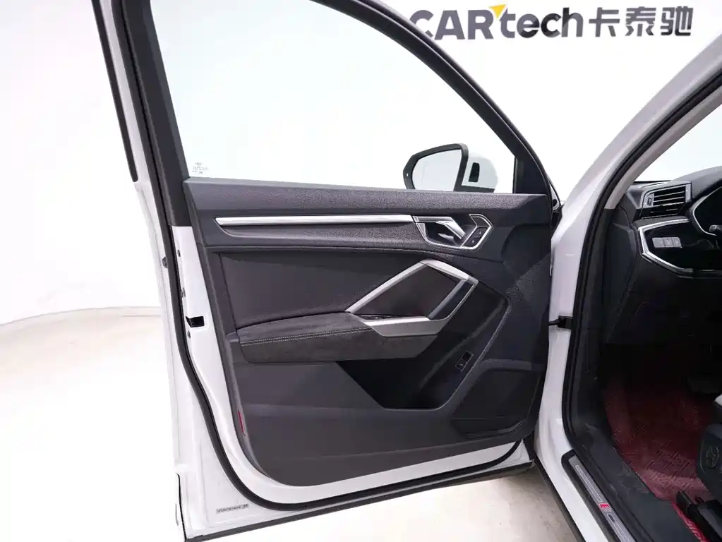 Audi Q3 — миниатюра 23