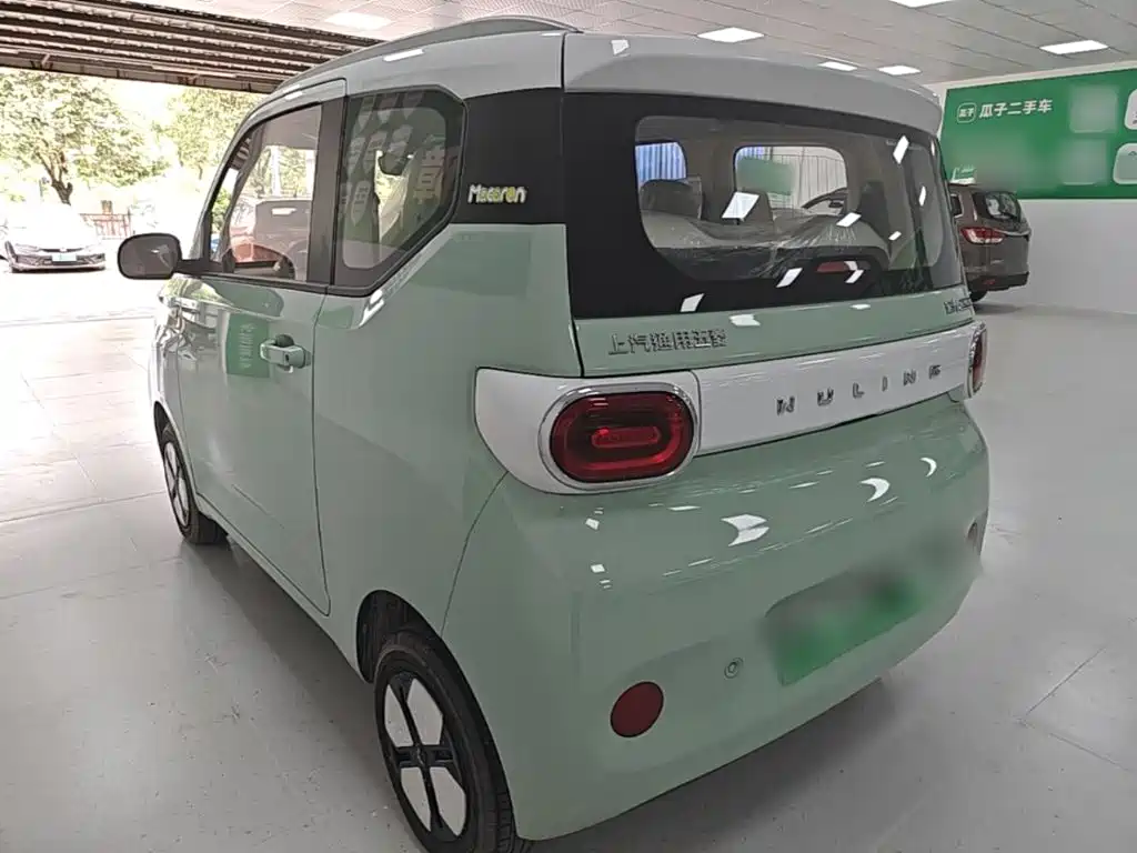 Wuling MINIEV — миниатюра 5