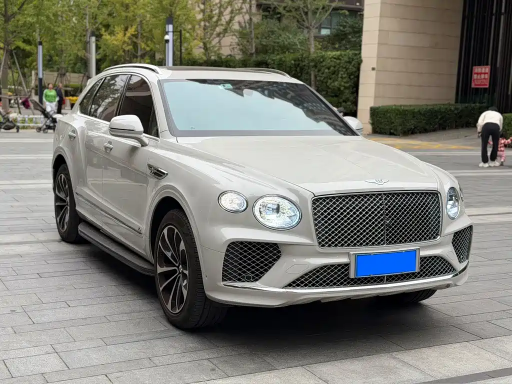 Bentley Bentayga — миниатюра 6
