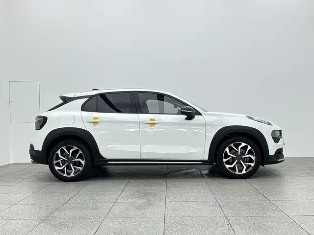 Lynk & Co 02 — миниатюра 7