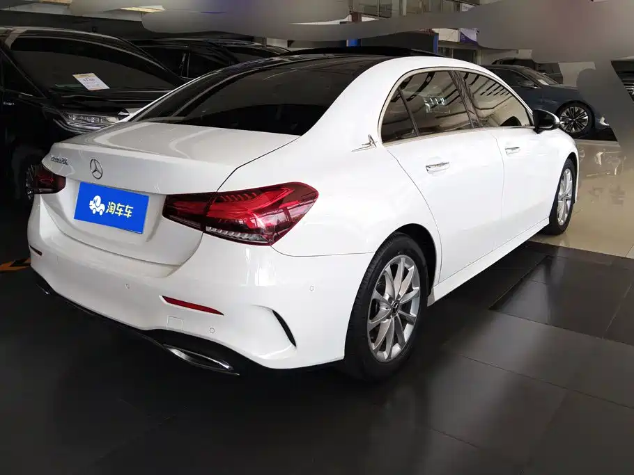 Mercedes-Benz A-Class — миниатюра 3