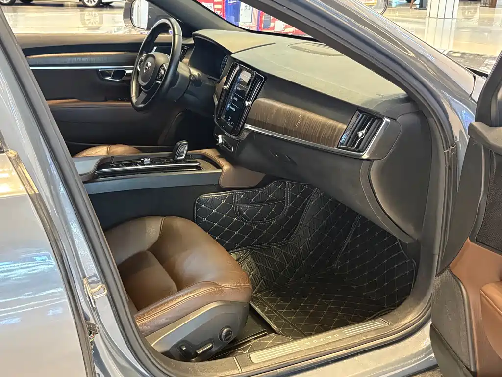 Volvo V90 — миниатюра 13