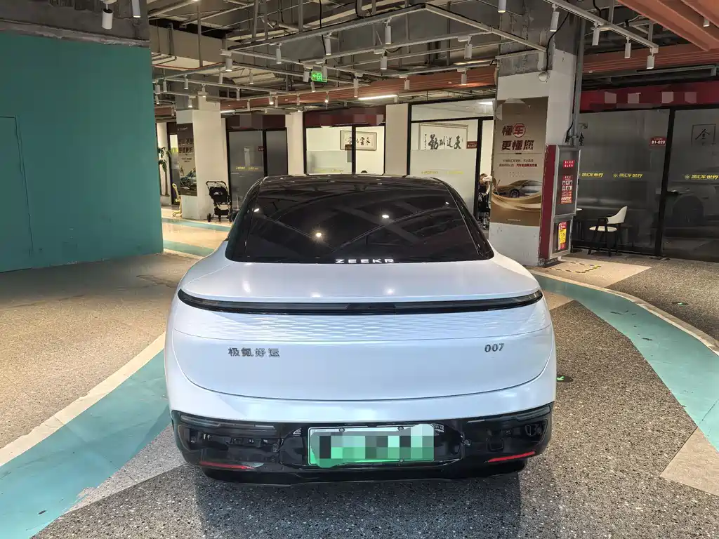 Zeekr 007 2024 75kWh