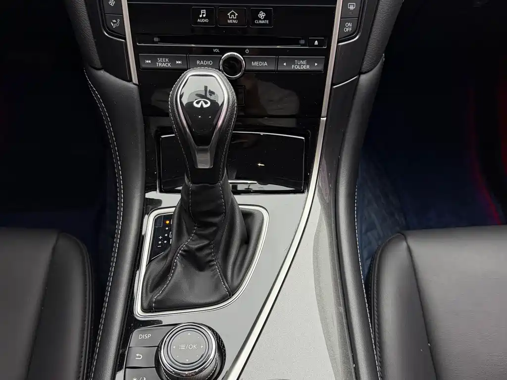 Infiniti Q50L — миниатюра 13