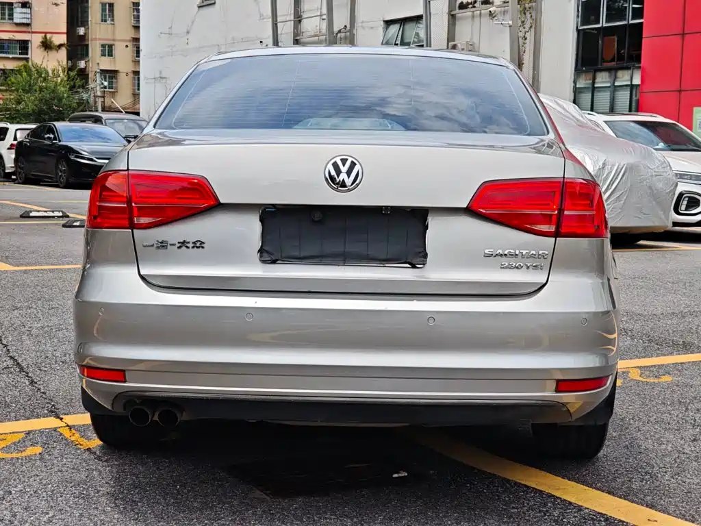Volkswagen Sagitar — миниатюра 6