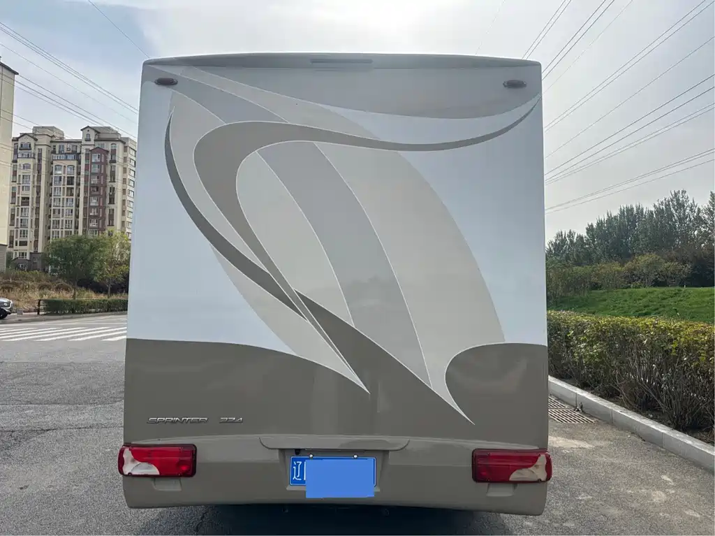 Mercedes-Benz Sprinter — миниатюра 6