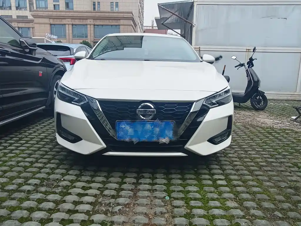 Nissan Sylphy 2022 1.6L XL CVT Enjoy