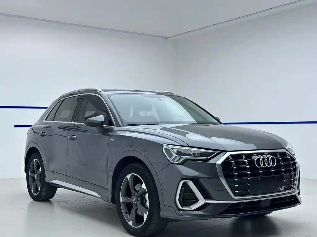 Audi Q3 2022 35 TFSI Fashion