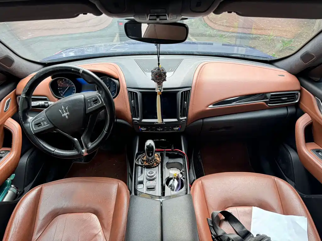 Maserati Levante — миниатюра 5