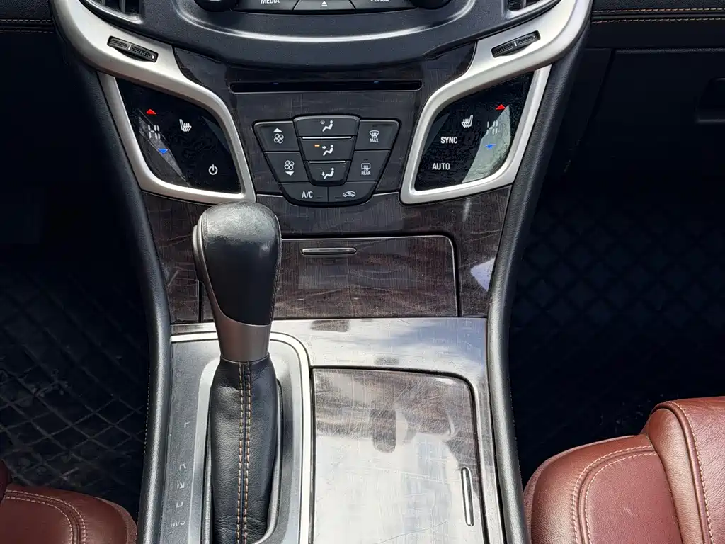 Buick LaCrosse — миниатюра 17