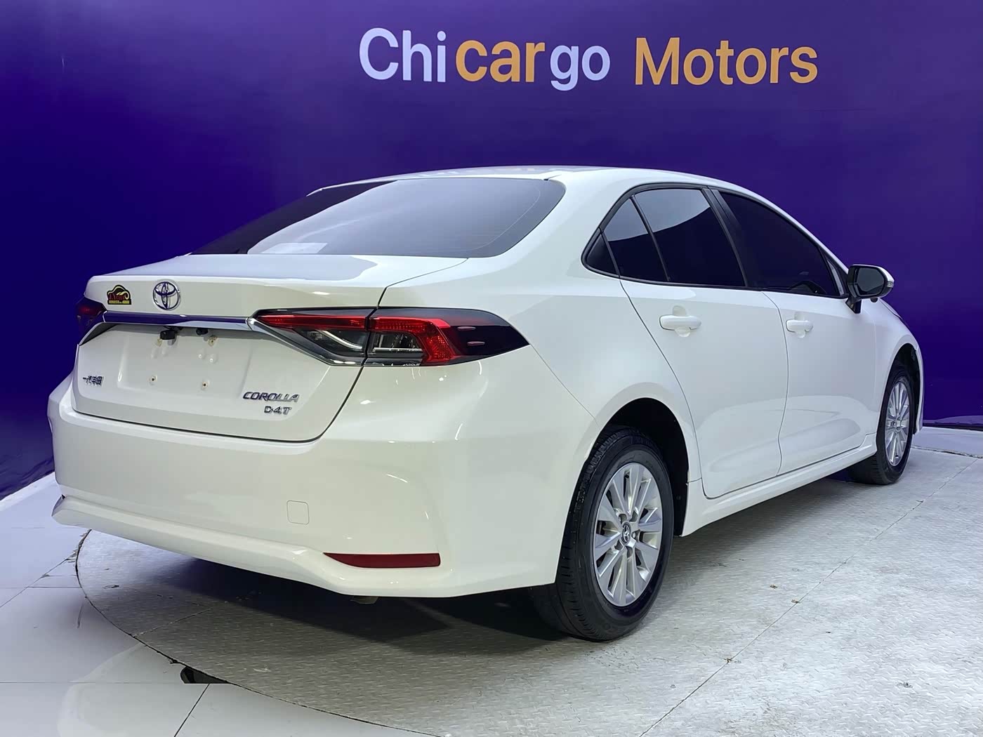 Toyota Corolla 1.2 л 2022 г. Белый, пробег 36000 км