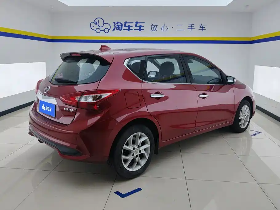 Nissan Tiida — миниатюра 3