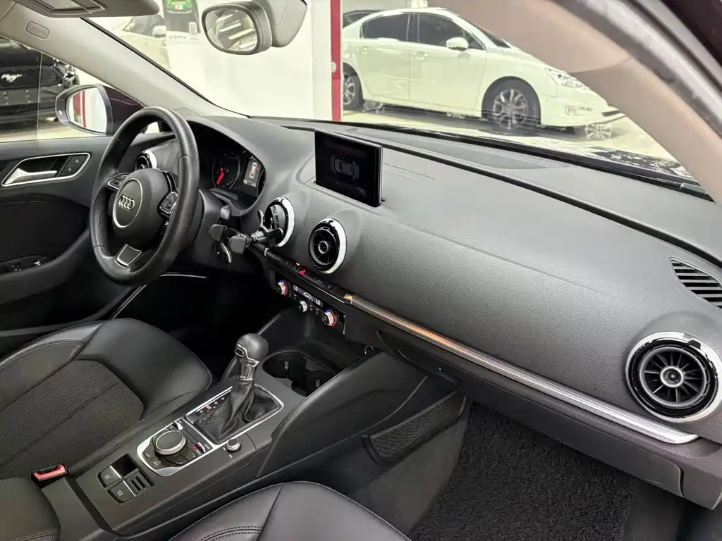 Audi A3 (Import) — миниатюра 23