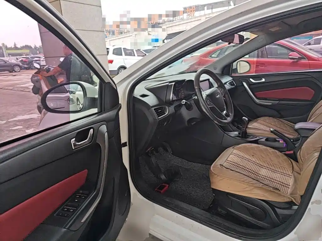 Chery Arrizo 5 — миниатюра 16